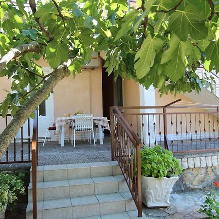 מאלינסקה Apartments Grzetic מראה חיצוני תמונה